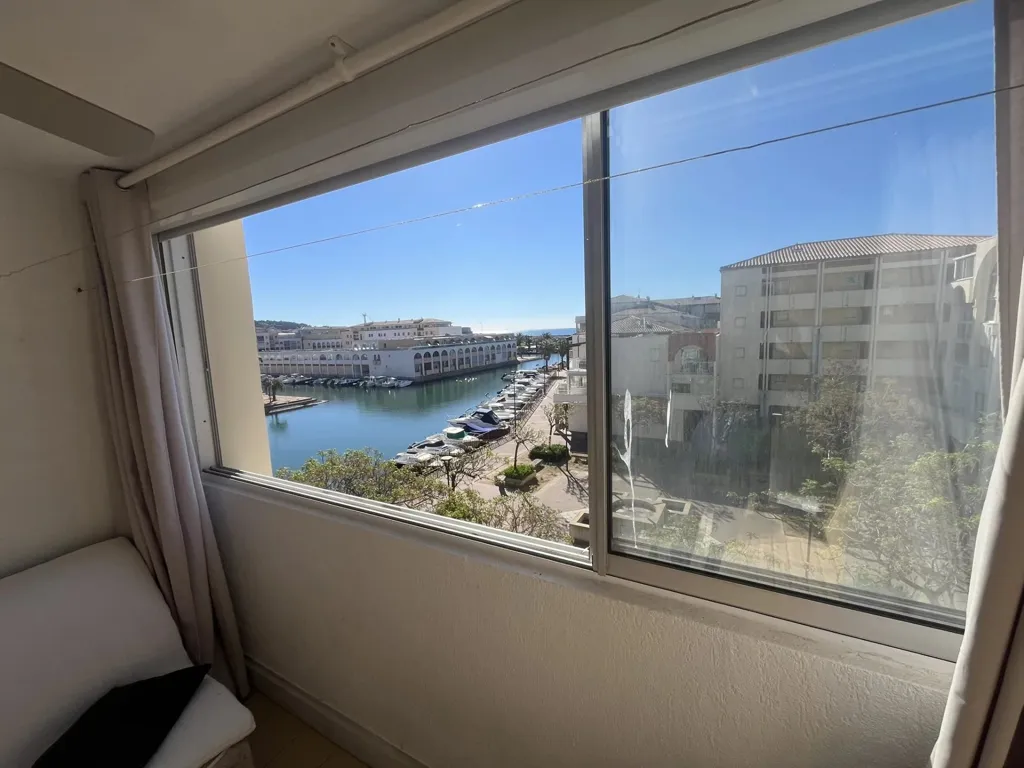 Rõdu - T2 with Port View in Sète
