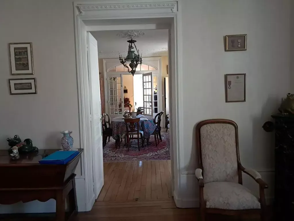 Salle à manger - Appartement Haussmannien avec Jardin au Centre de Chalon-sur-Saône