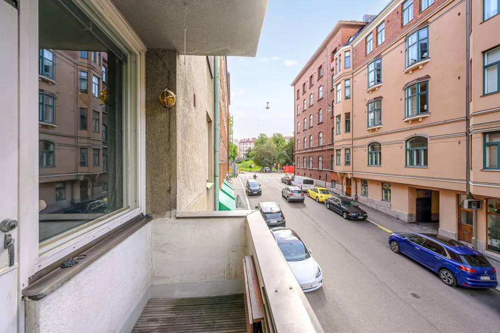 Balcone - Triangular Apartment with Balcony in Helsinki