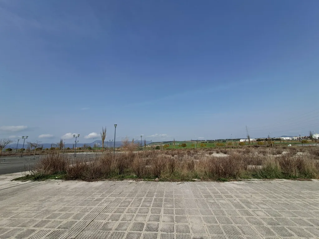 Jardin - Commercial Plot in Zizur Mayor, Navarra