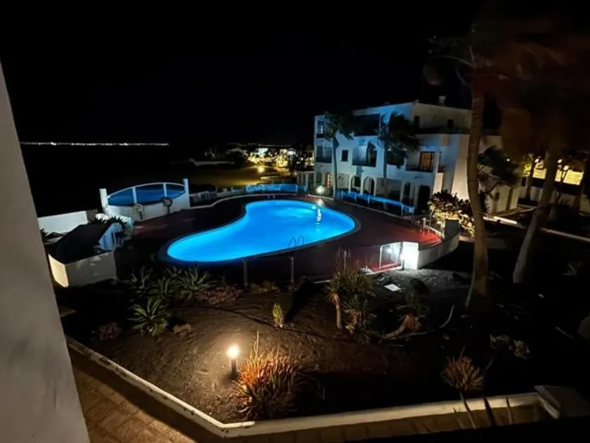 Piscina - Apartment with Sea View in Corralejo