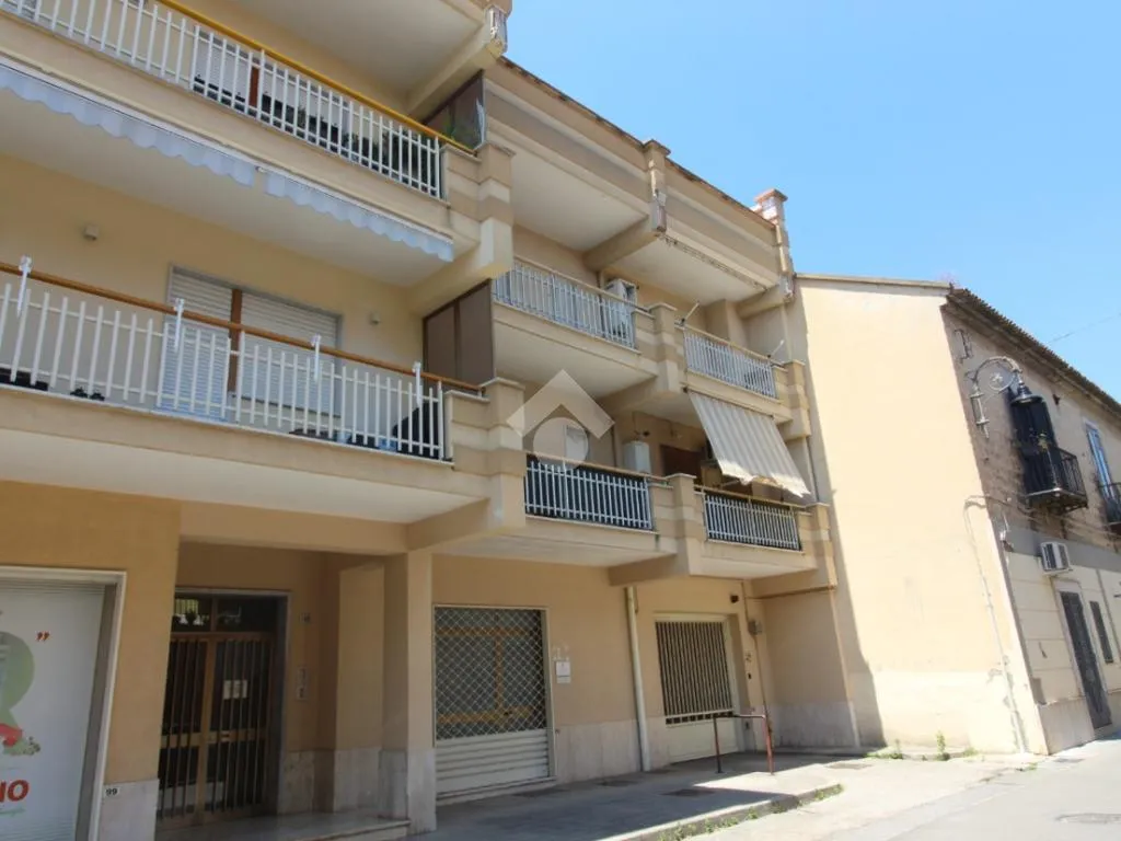 3-room apartment in IT