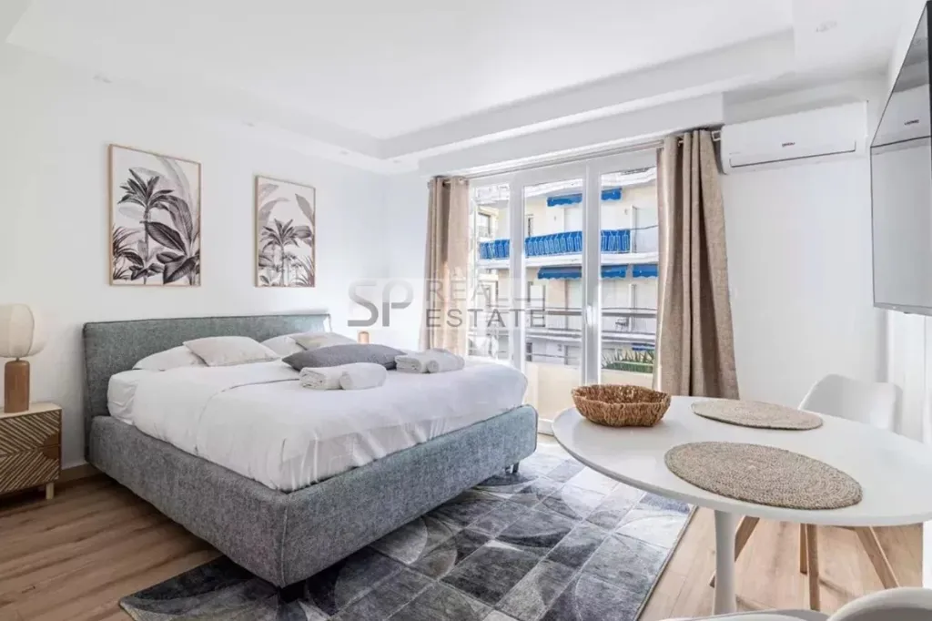 1-room apartment in Cannes