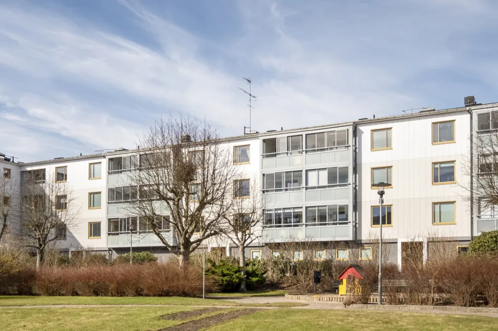 Jardin - Modernised Apartment with Balcony in Central Kungälv