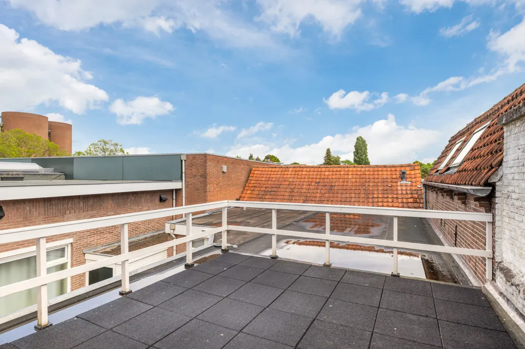 Terrasse - Stylish Light-Filled Apartment in Zeist