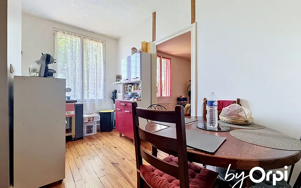 Kitchen - Flexible Maison with Garden in Montjoie