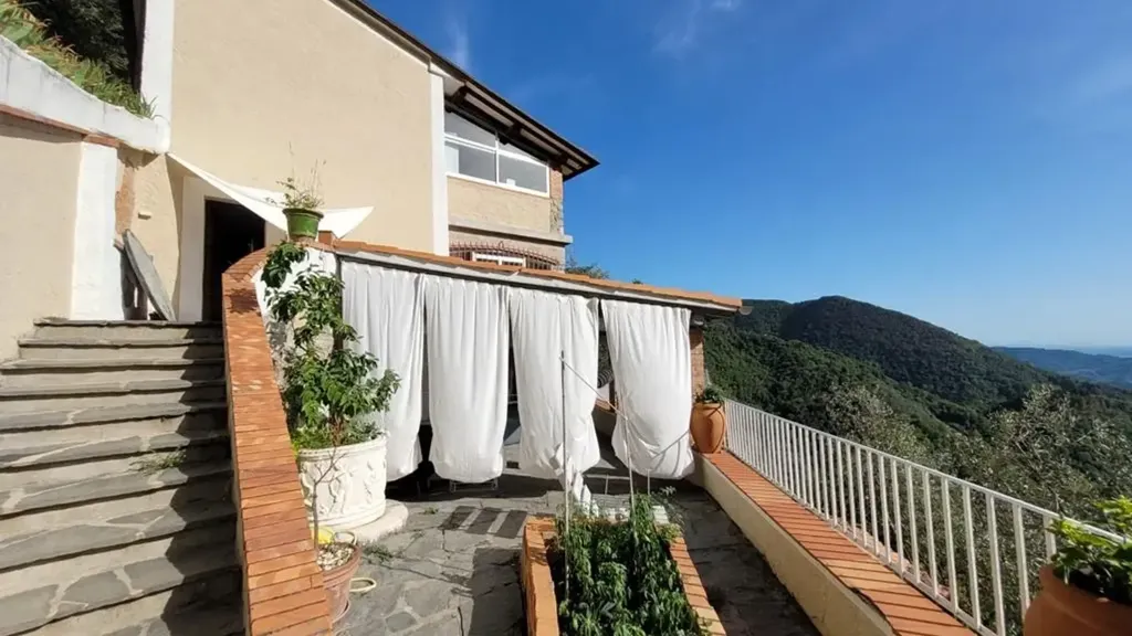 Terrasse - Restored Hilltop House with Sea View, Camaiore