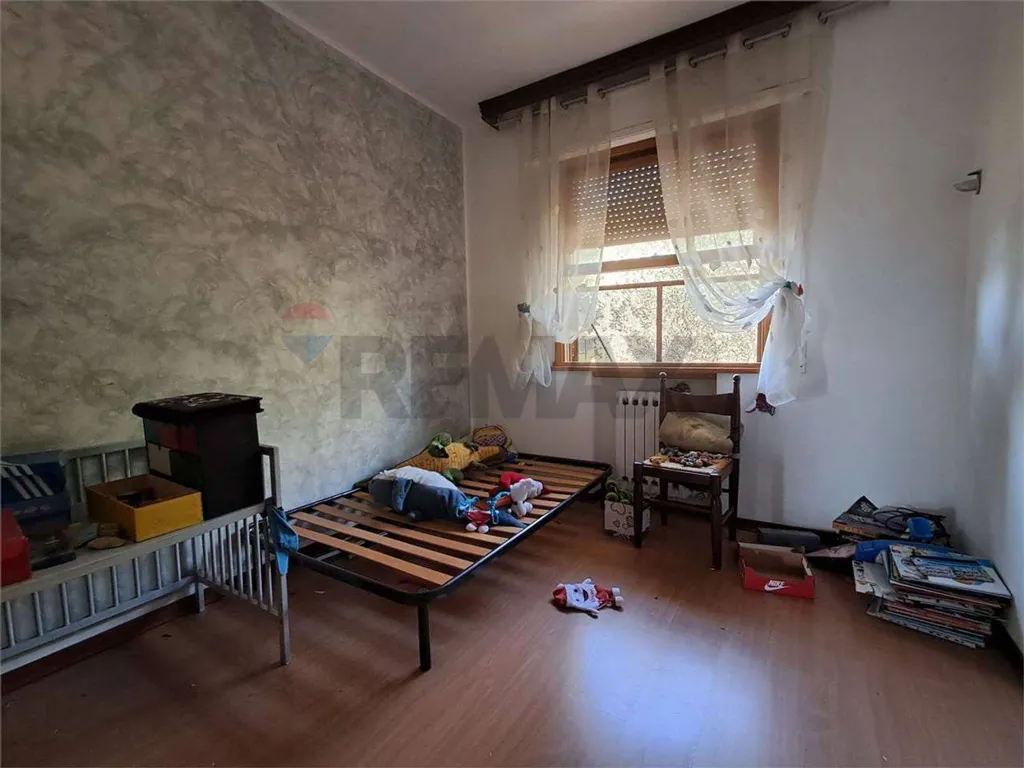 Magamistoad - Villa with Terrace in Serravalle