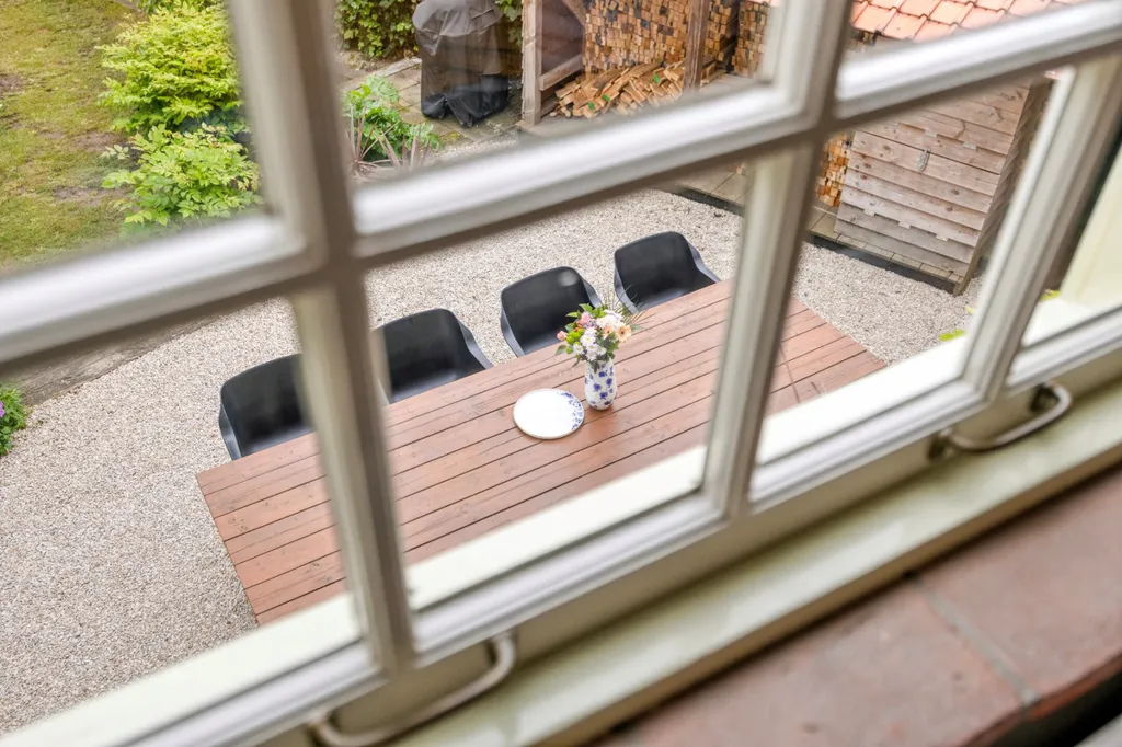 Terrass - Historic House with Character in Drimmelen