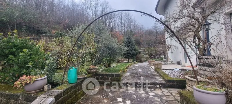 Garden - Spacious Villa with Garden in Montemarano