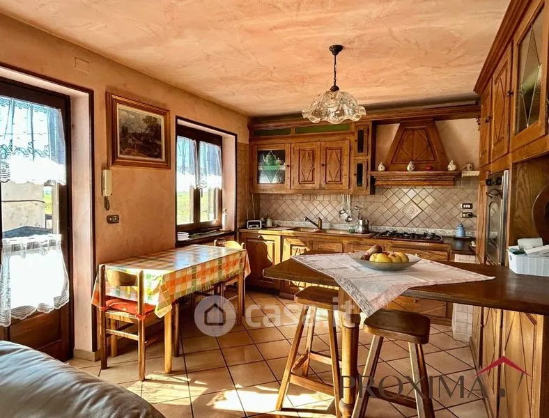 Sala da pranzo - Rustic Semidetached House with Alpine View in Villanova d'Asti