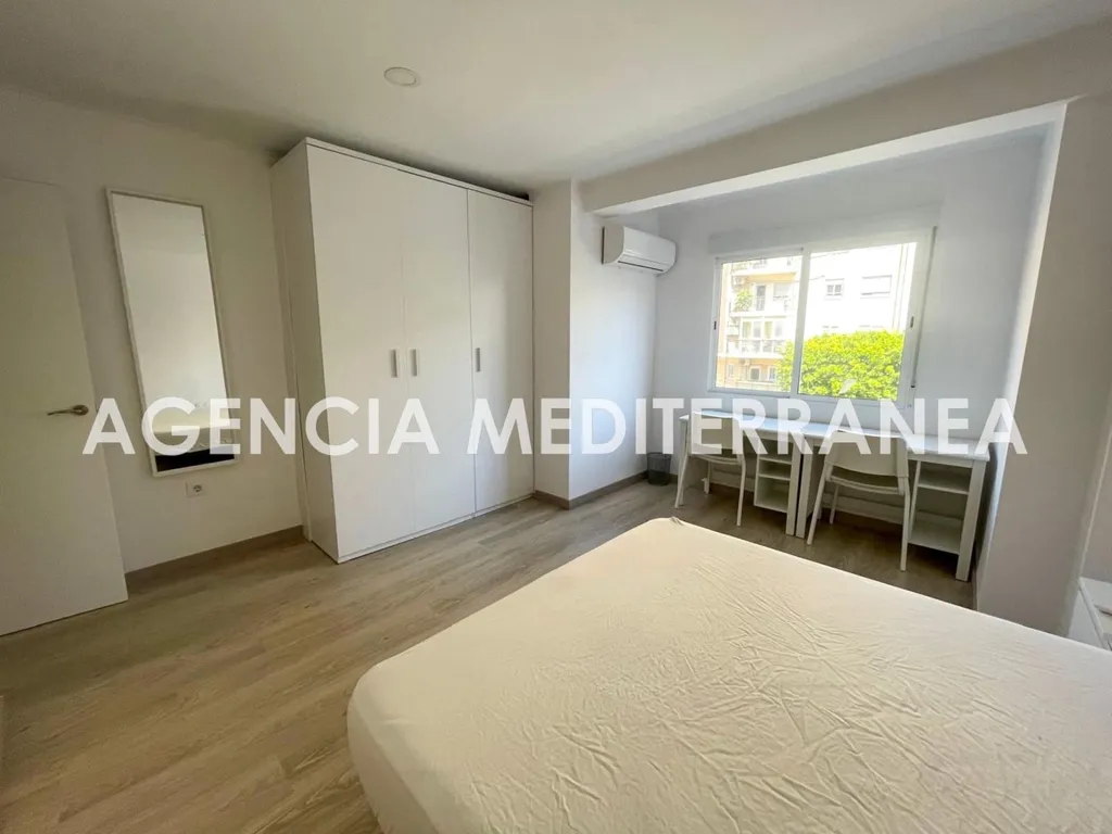 Magamistoad - Luxury Apartment with Balcony in Valencia