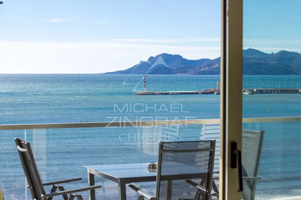 Rõdu - Apartment with Sea View on the Croisette, Cannes