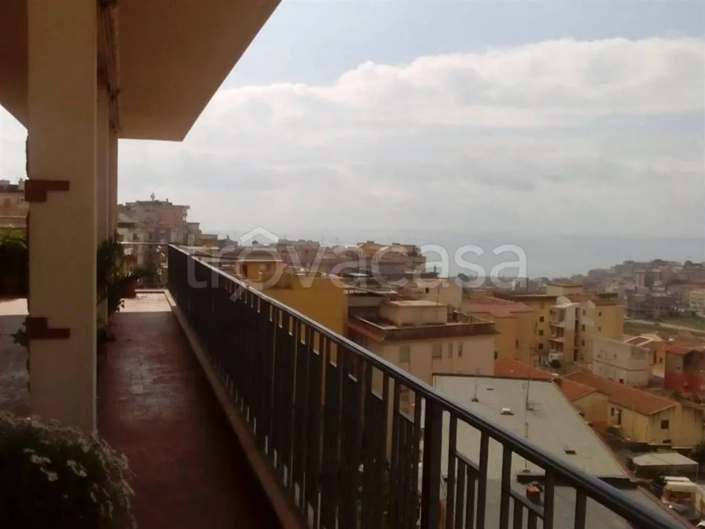 Rõdu - Apartment with Terrace in Sciacca
