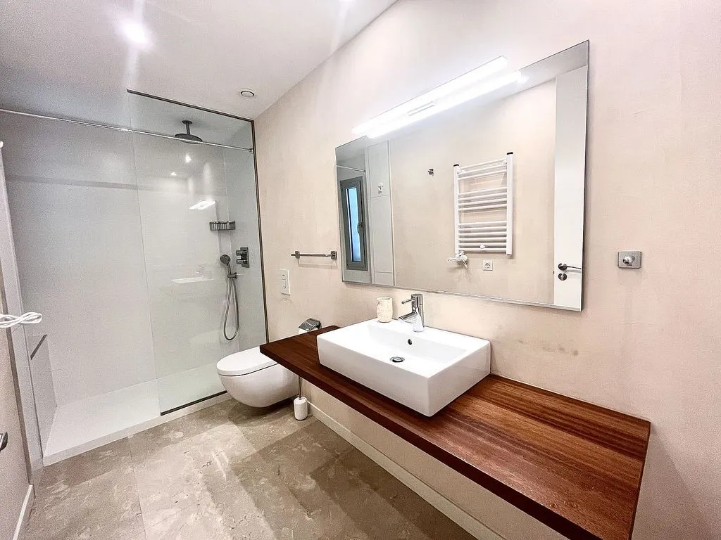 Vannitoad - Contemporary Apartment with Sea View in Portals Nous-Bendinat