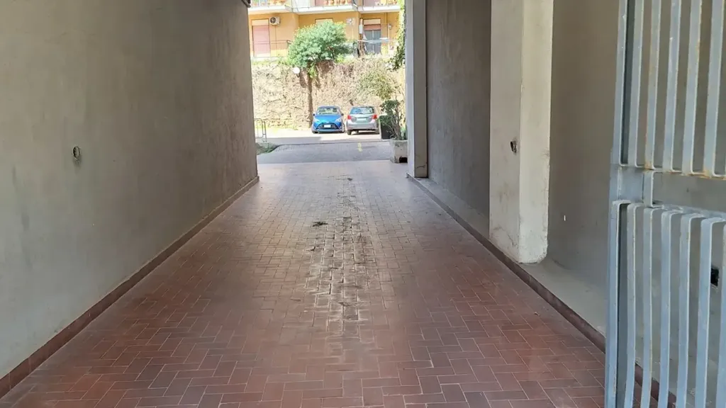 Entrée - Spacious Apartment with Balcony in Messina