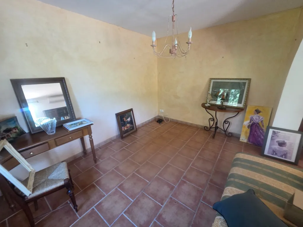 Elutuba - Charming Villa with Terrace in Cendras