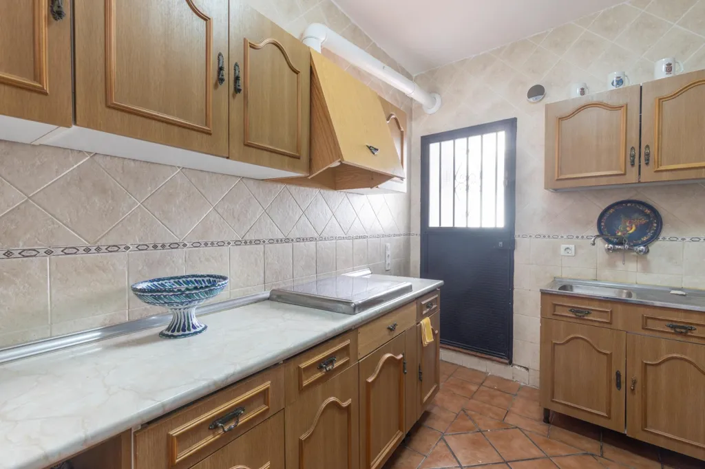 Cuisine - Terraced House with Courtyard in Albaicín