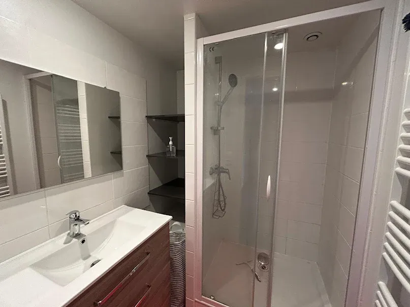 Vannitoad - Furnished Flat with Balcony in Caen
