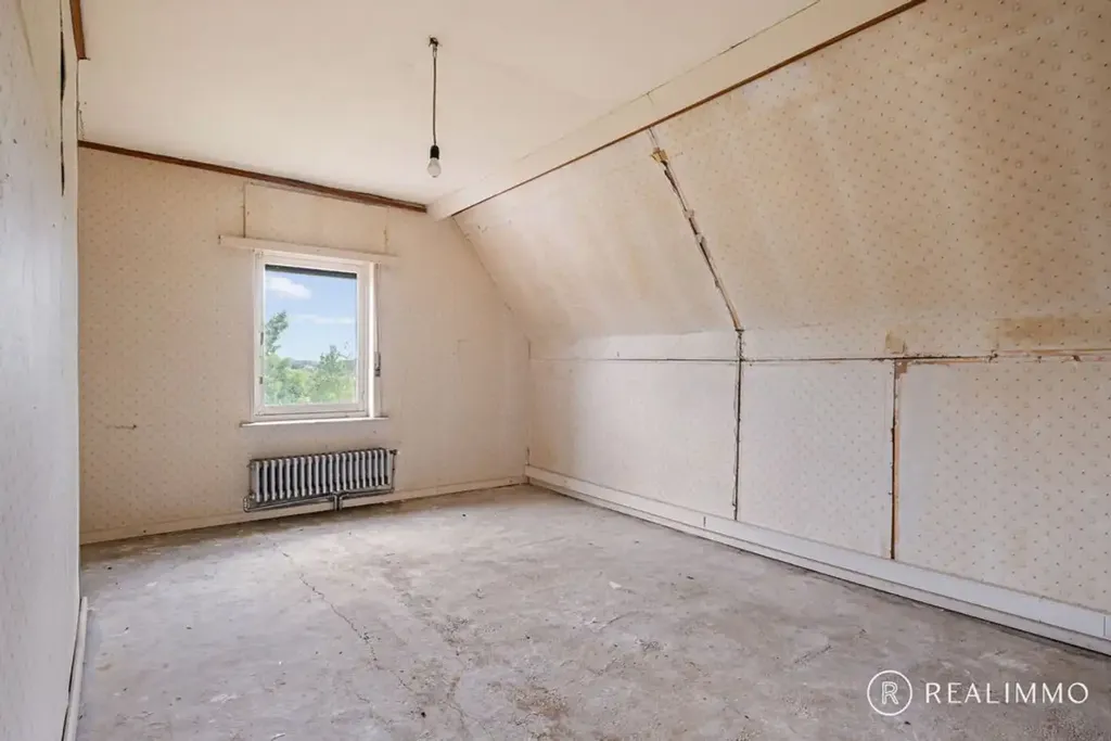Toad - Renovatable House with Double Garage in Avelgem