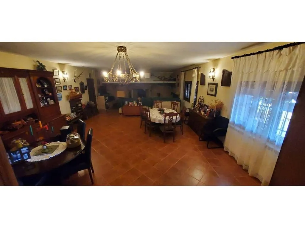 Salle à manger - Rustic House with Large Garden in Camarenilla