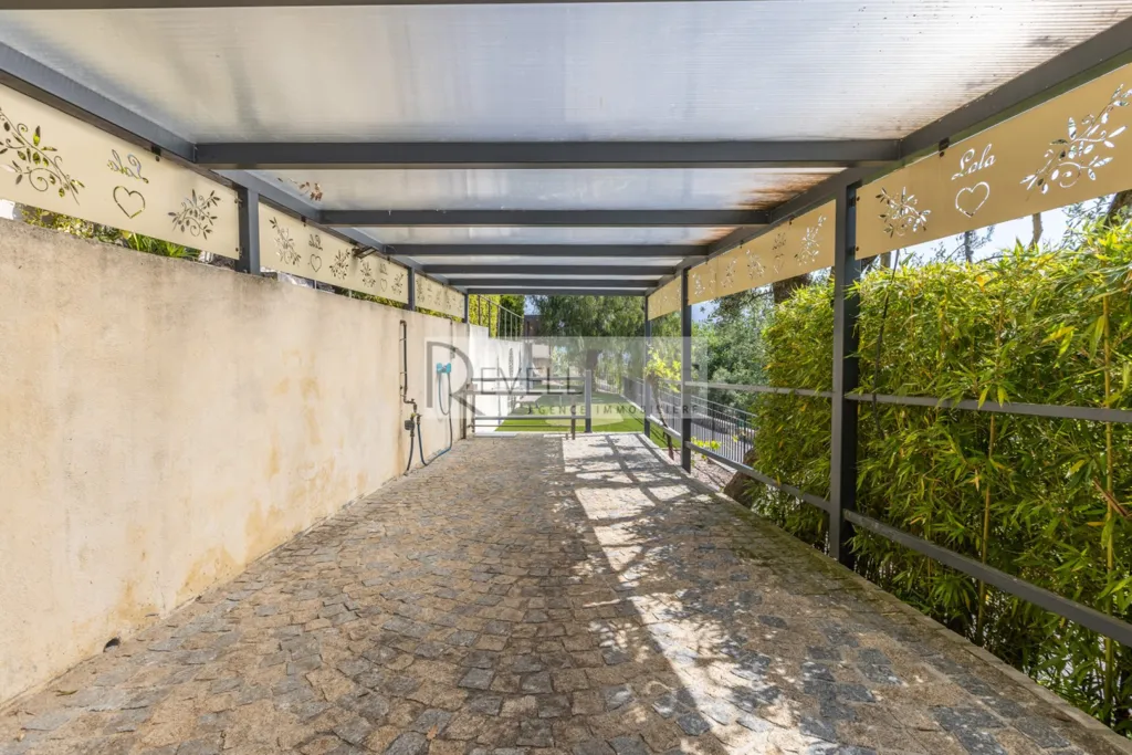 Terrasse - Maison de Maître avec Piscine et Vue Panoramique à Antibes