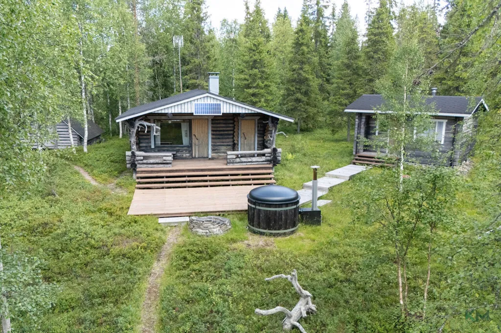 Vue aérienne - Cottage with Private Beach on Lake Ladoga