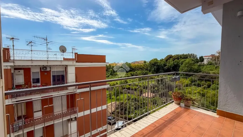 Rõdu - Rustic Apartment with Panoramic View in Formia