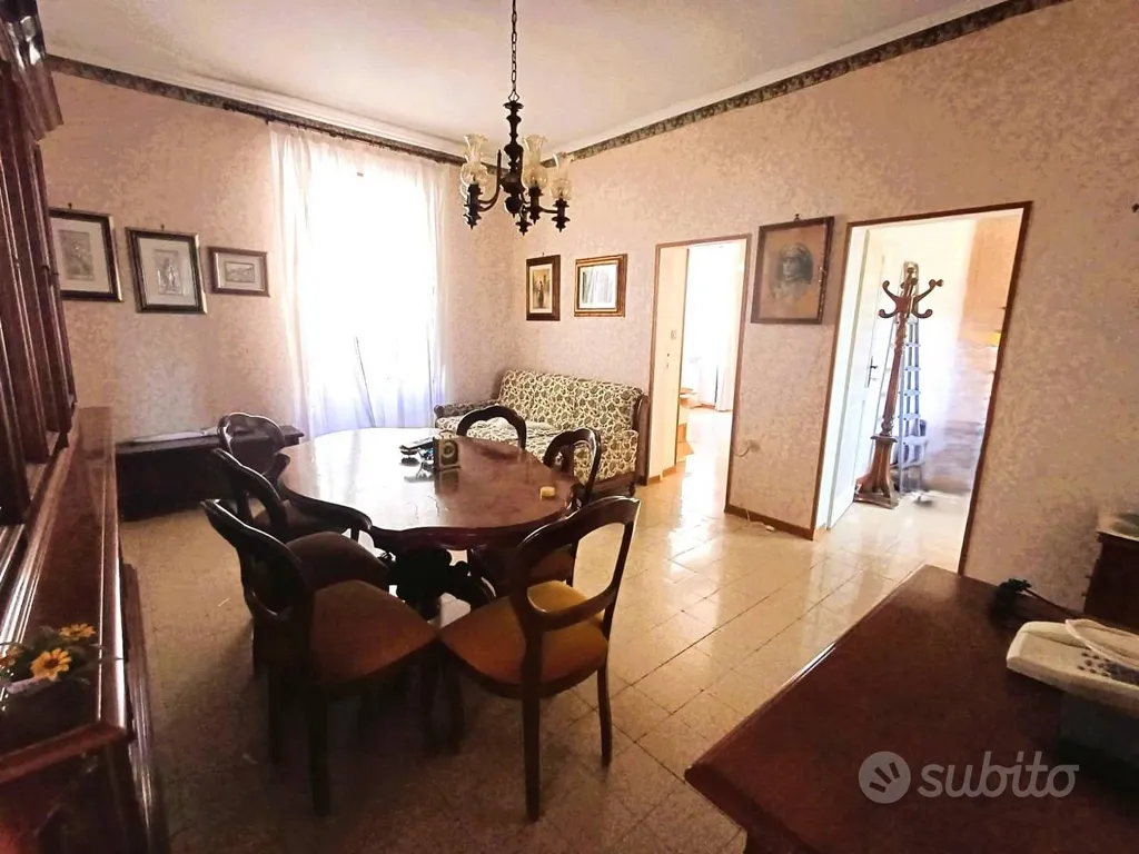Sala da pranzo - Bright Apartment with Balcony in Caprarola