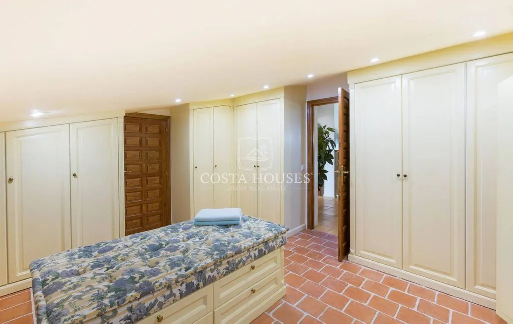 Toad - Luxury Villa with Sea View in Benitachell