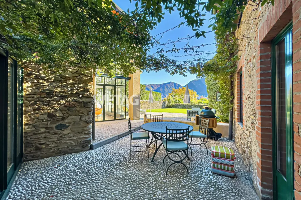 Terrazza - Rustic House with Lakeside View in Muzzano