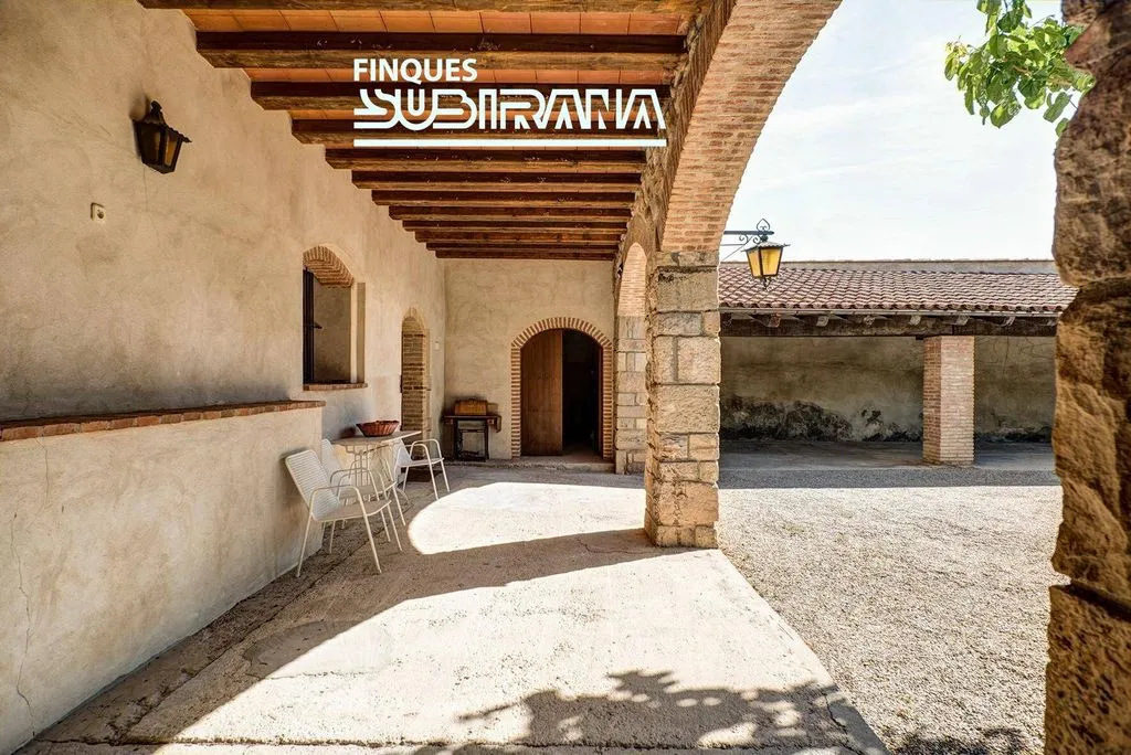 Jardin - Restored Farmhouse with Pool in Igualada