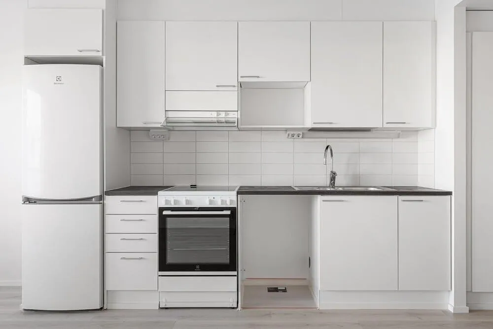 Köök - Modern Flat with Balcony in Liedon Centre