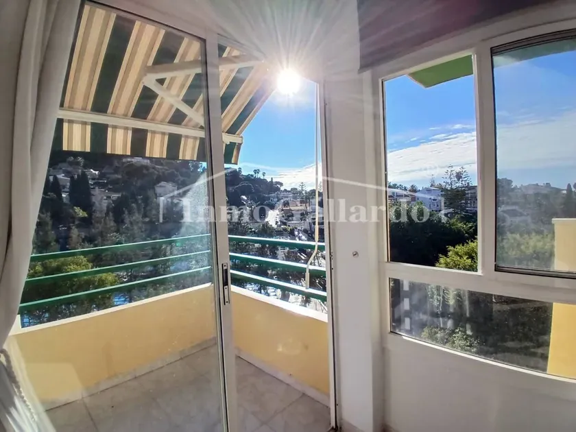 Balcone - Spacious Apartment with Terrace in Málaga Centre