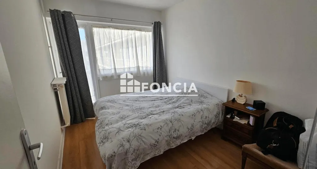 Chambres - Appartement 3 Pièces avec Vue Seine à Le Pecq