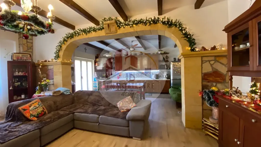 Séjour - Spacious Apartment with Balconies in Castelvetrano