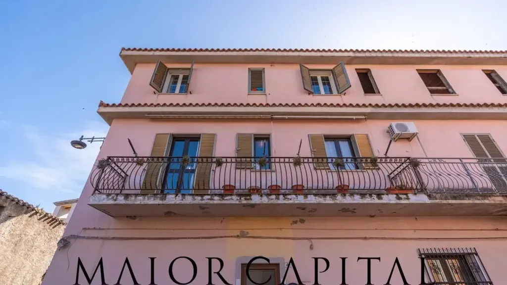 Välivaade - Two-Level Apartment with Terraces in Torpé