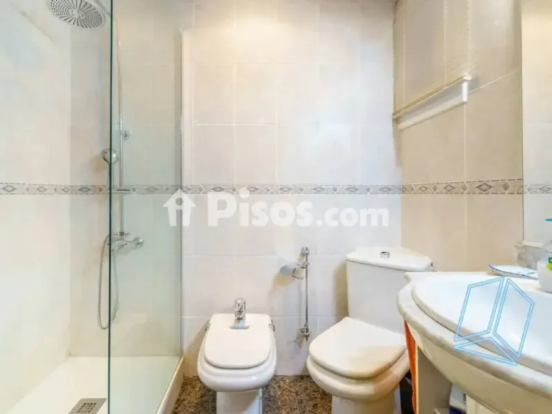 Vannitoad - Ground Floor Flat with Balcony in Gavà
