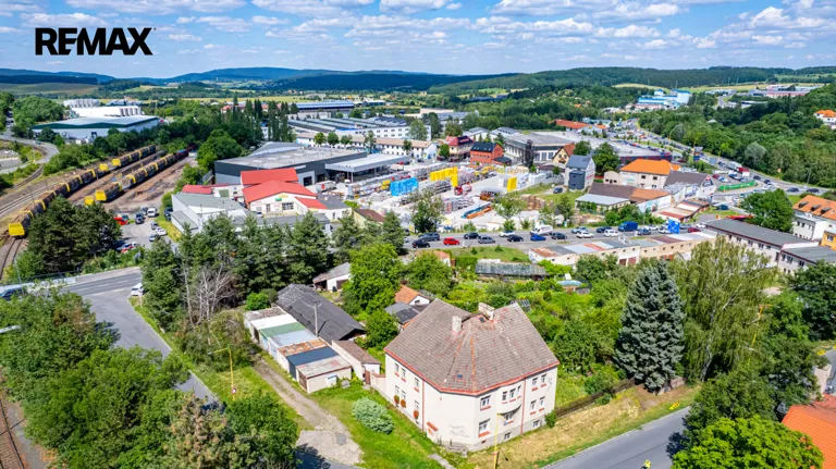 Apartment with Garden View in Březové Hory