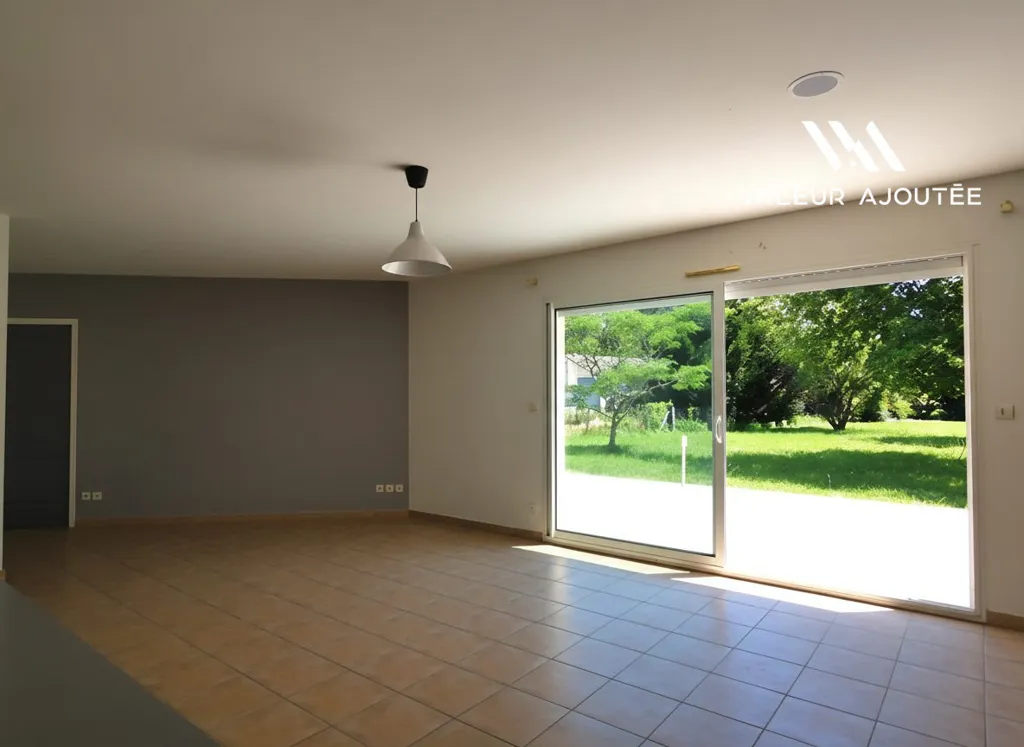 Soggiorno - Bright House with Garden in Laruscade