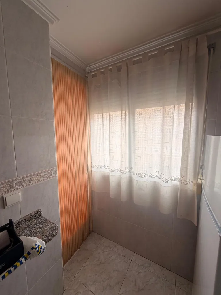 Salles de bain - Bright Apartment with Balcony in Benicalap, Valencia