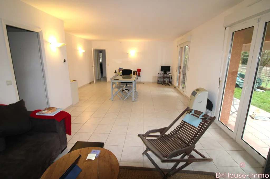 Elutuba - Single-Storey Villa with Garden in Fonsorbes