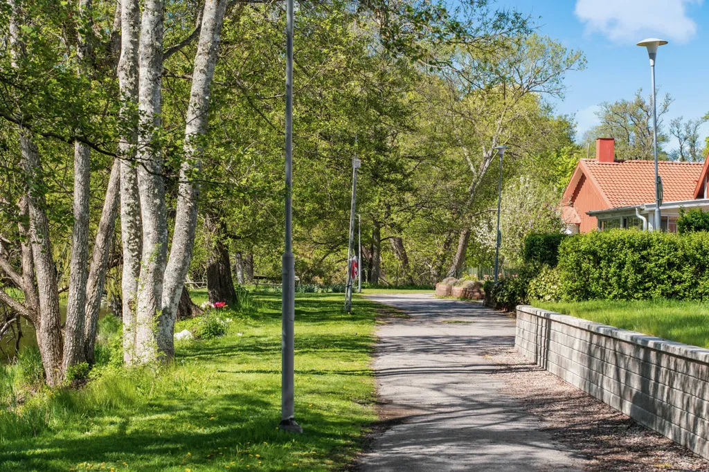 Välivaade - Family-friendly Duplex with Garden in Nyköping