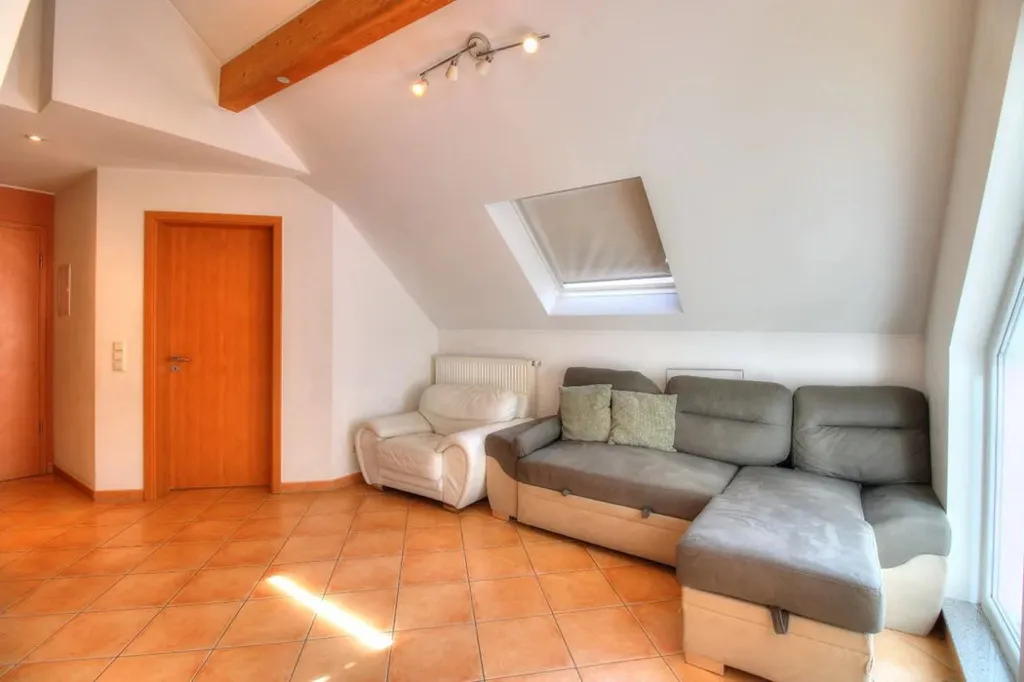 Pièces - Duplex avec Balcon au Centre-ville d'Esch-sur-Alzette