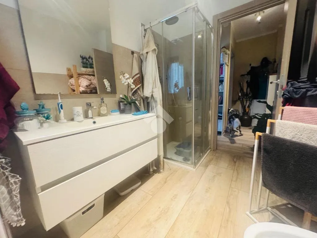 Salles de bain - Independent House with Garden in Doues