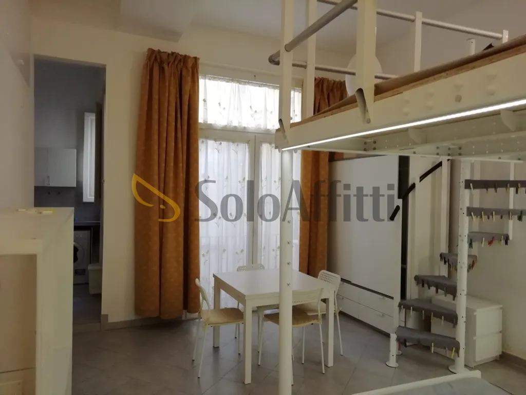 Chambres - Studio Flat with Mezzanine in Rifredi, Florence