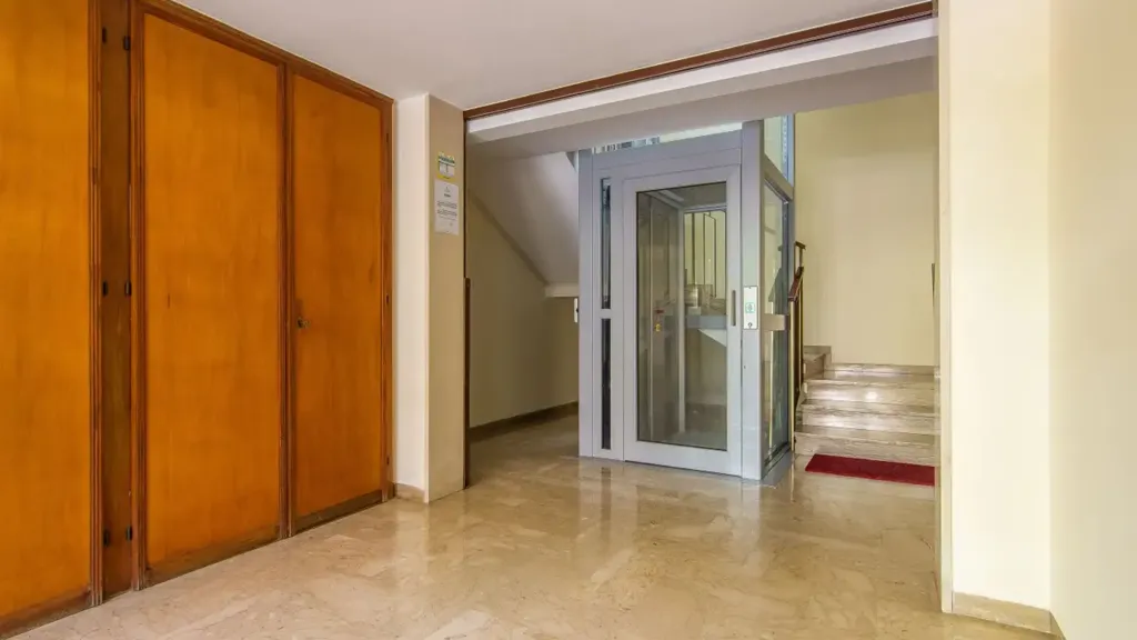 Ingresso - Spacious Apartment with Terrace in Padua