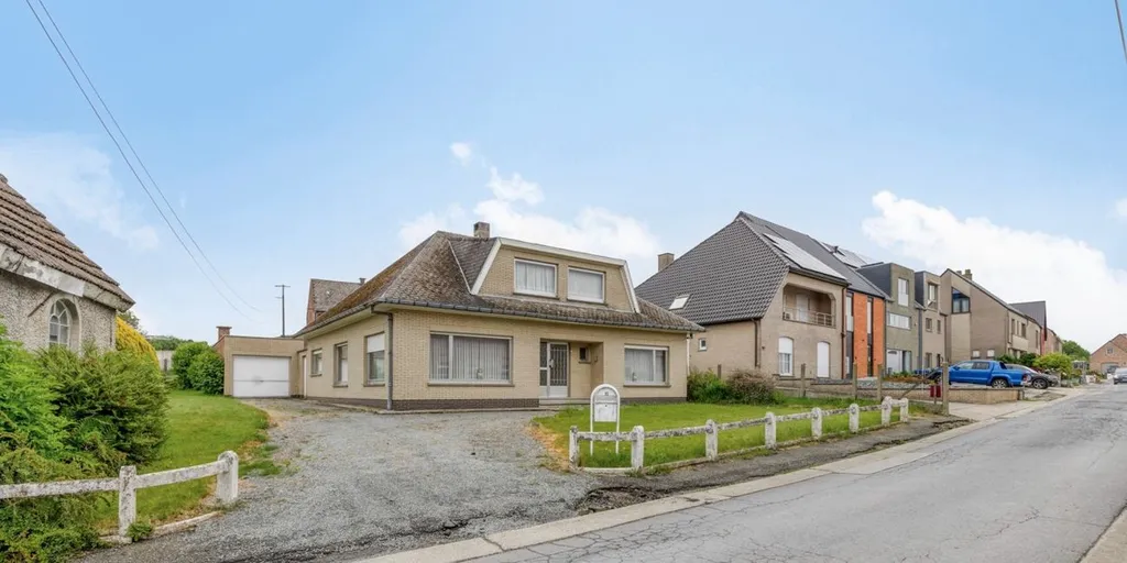 Extérieur - Villa avec Jardin et Garage à Haaltert