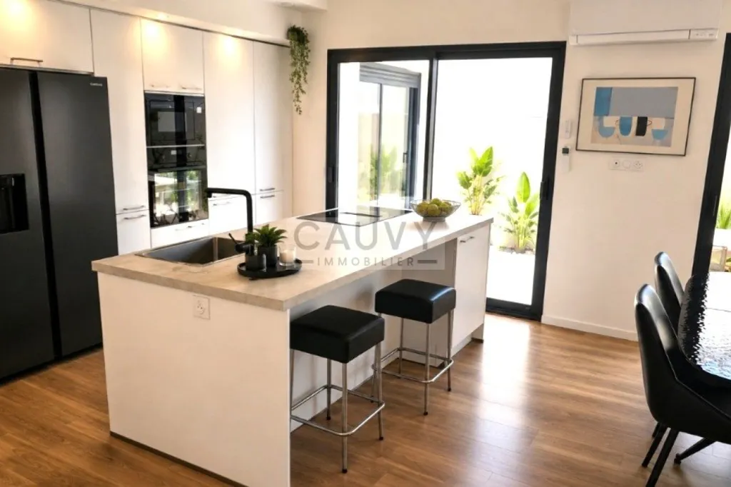 Cuisine - Villa Contemporaine Neuve avec Piscine à Vias