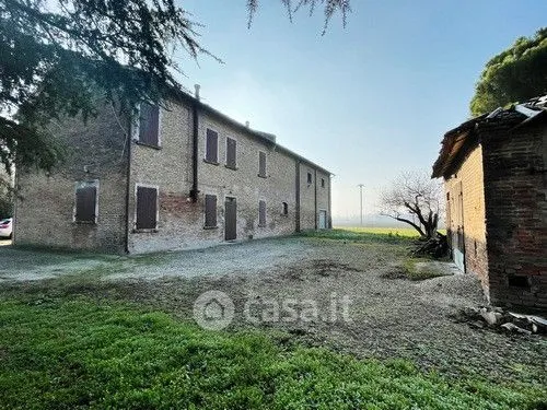 Välivaade - Rustic Stone Cottage with Large Garden in Voghiera